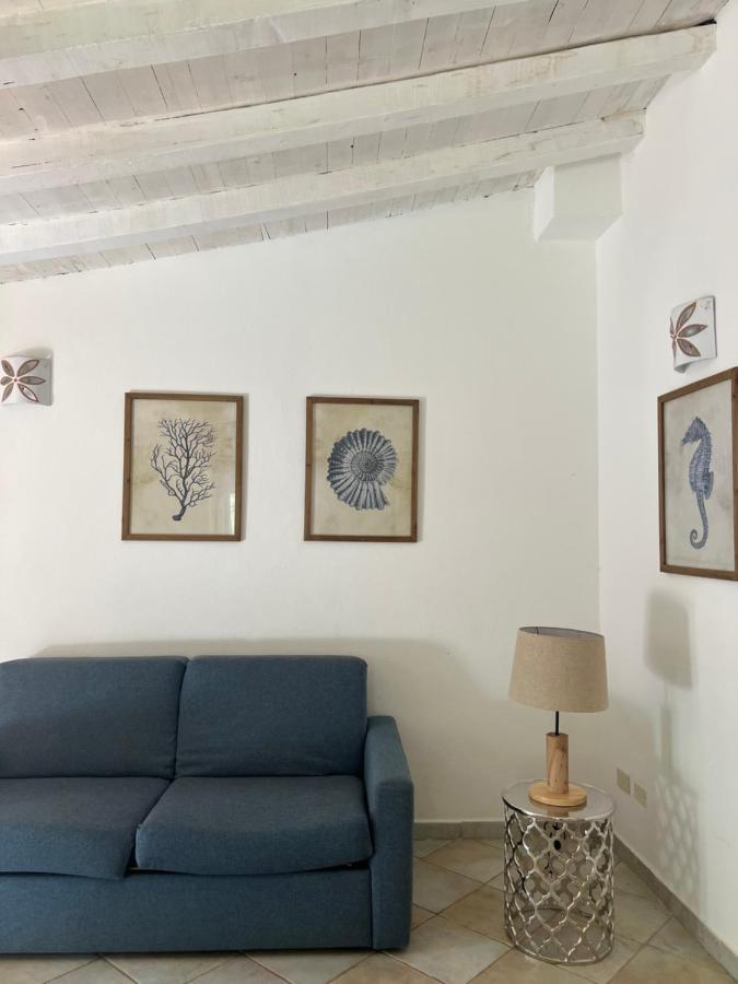Appartamento Il Caracolo A Cala Francese La Maddalena  Dış mekan fotoğraf